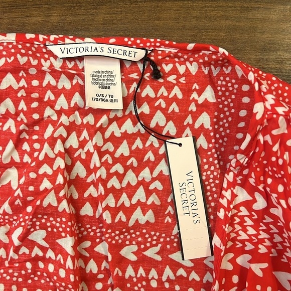 NWT Victoria's Secret Viscose Lightweight One Size Robe. - Picture 6 of 8